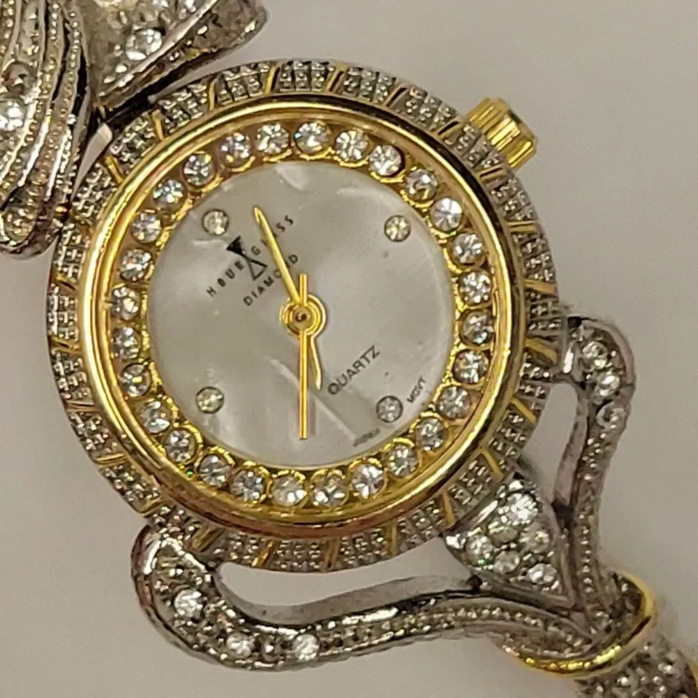 N/A hourglass women